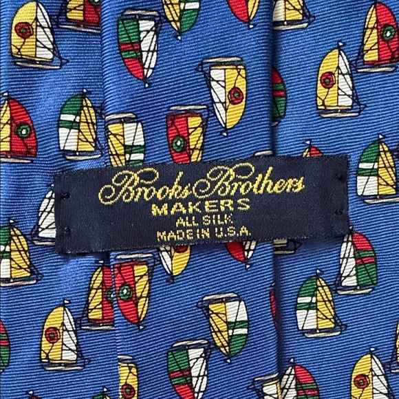 Brooks Brothers Silk Sailboat Tie Blue, Yellow & Red Made in USA - Picture 2 of 4